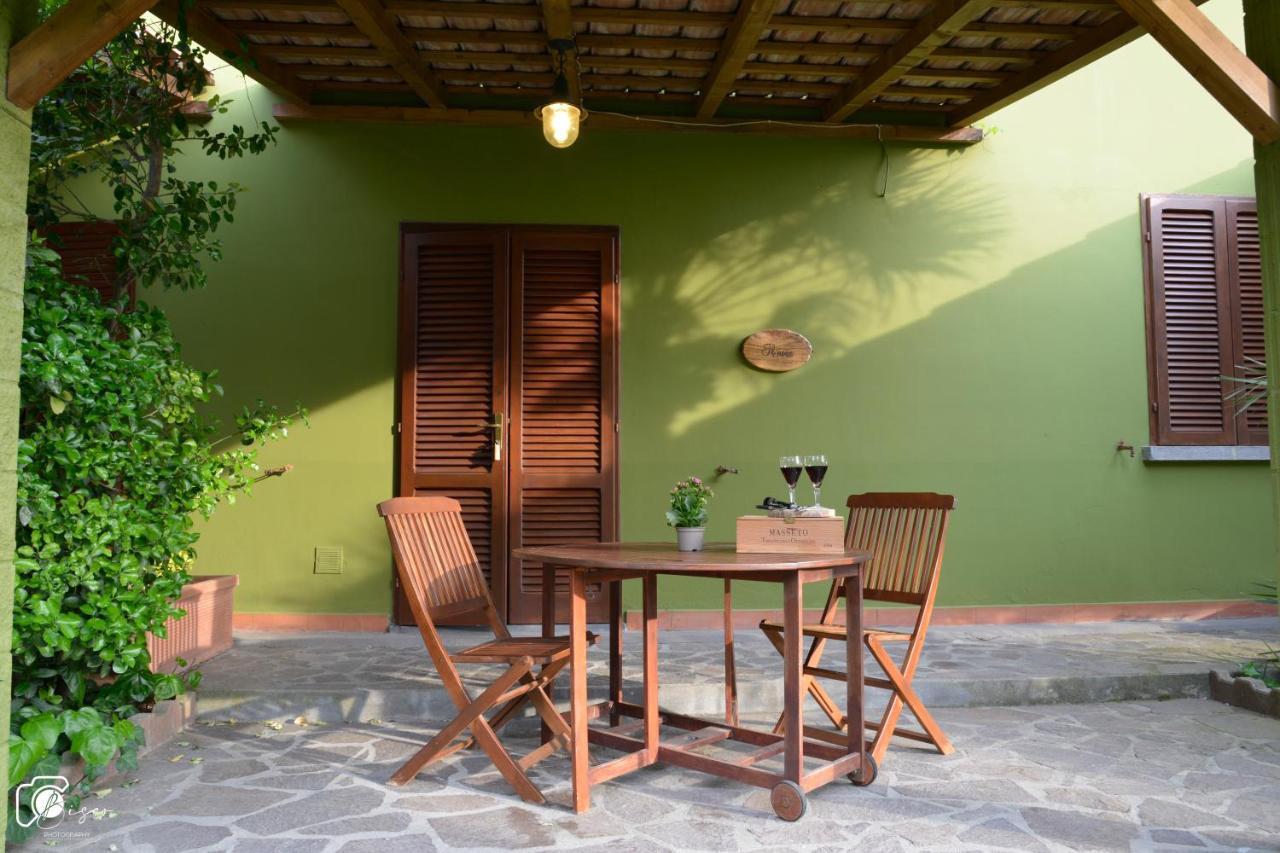 Casa Verde Country House Montescudaio Luaran gambar